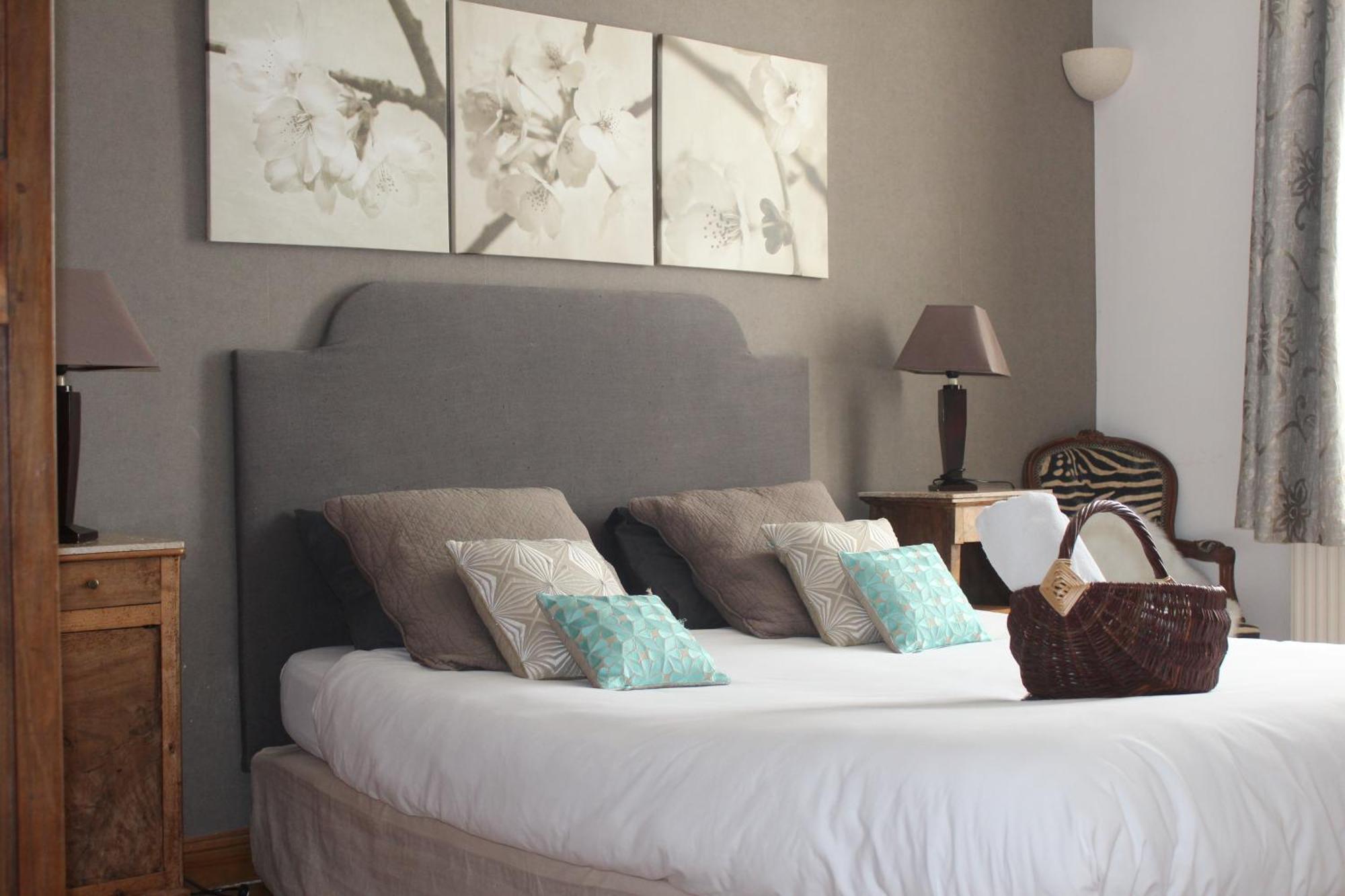 Domaine Borgnat Bed & Breakfast Escolives-Sainte-Camille ภายนอก รูปภาพ
