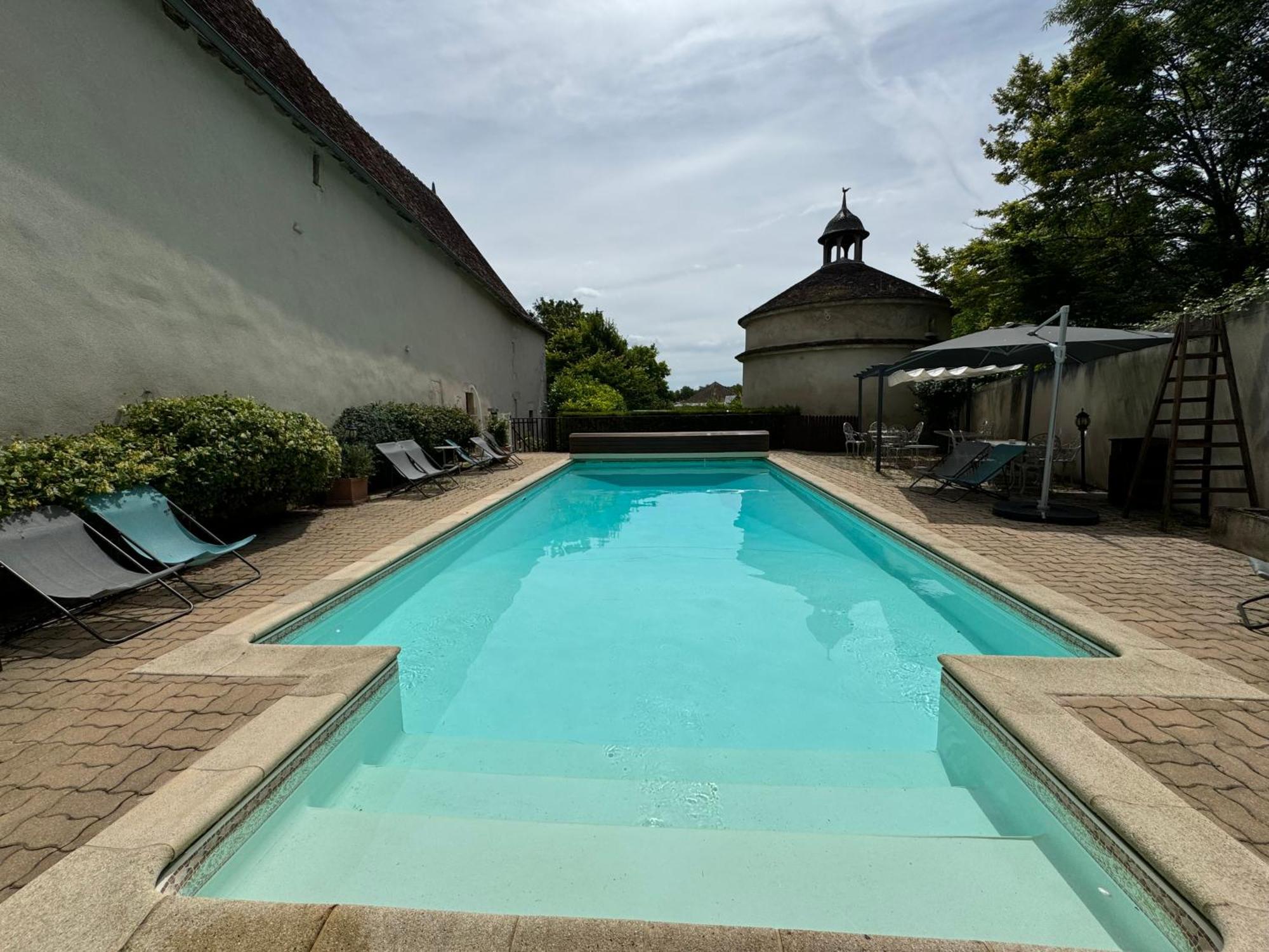 Domaine Borgnat Bed & Breakfast Escolives-Sainte-Camille ภายนอก รูปภาพ